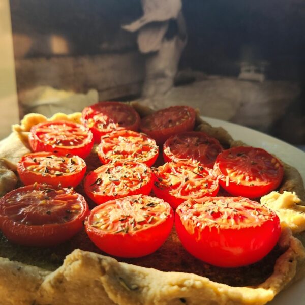 Tarte rustique tomates cerises&pesto exclusivité JEUDI11sept2025